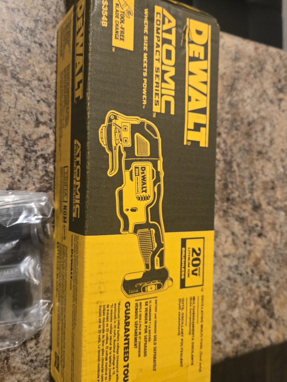DEWALT 20V Atomic Compact Series Cordless  MULTITOOL- Yellow/Black NEW ****